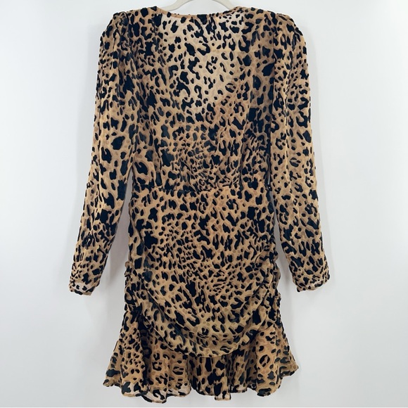 ASTR the Label NWT Nikita Burnout Leopard Print Ruched Mini Dress size Small - Picture 4 of 9